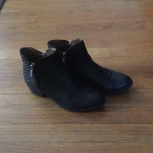 Women’s Lucky Brand Black Leather Ankle Boots